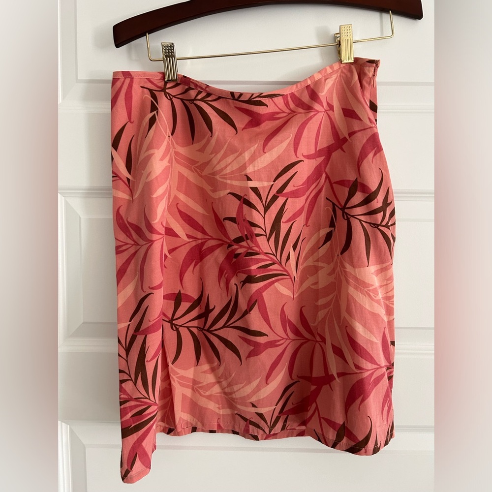 Tommy Bahama Silk Mini Skirt Pink Size 10